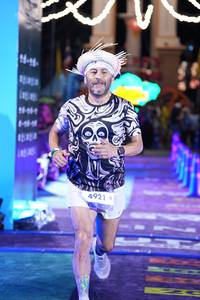 BIB: 4921
                            <button type="button" onclick="openModal(26221376)" class="btn btn-primary btn-sm float-right btn-popup" data-toggle="modal" data-target=".modal-high-quality">
                        <i class="fas fa-shopping-cart"></i> Add to Cart
                    </button>
                                            <button type="button" onclick="isThisMe(26221376, true)" class="btn btn-success btn-sm float-right btn-popup btn-isme hidden" data-toggle="tooltip" data-placement="bottom" title="นี่คือรูปของคุณใช่ไหม คลิกที่นี่เพื่อเอาเข้าอัลบั้ม">
                        <i class="fas fa-plus"></i> Add to album
                    </button>
                    <button type="button" onclick="isThisMe(26221376, false)" class="btn btn-warning btn-sm float-right btn-popup btn-isnotme hidden">
                        <i class="fas fa-ban"></i> Remove from album
                    </button>